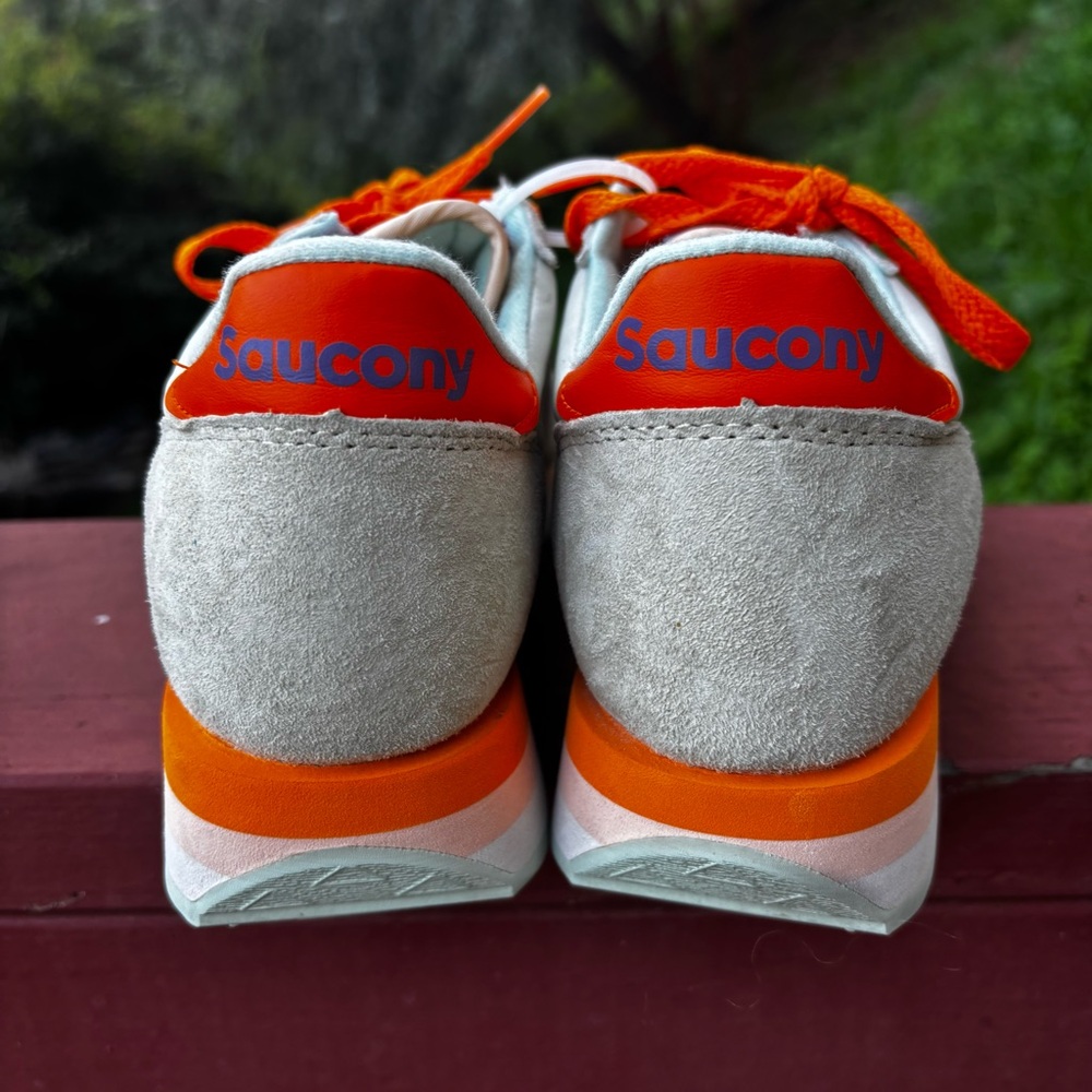 Saucony Women's Excursion Jazz Champagne Cream and Orange Sneakers - Picture 5 of 7